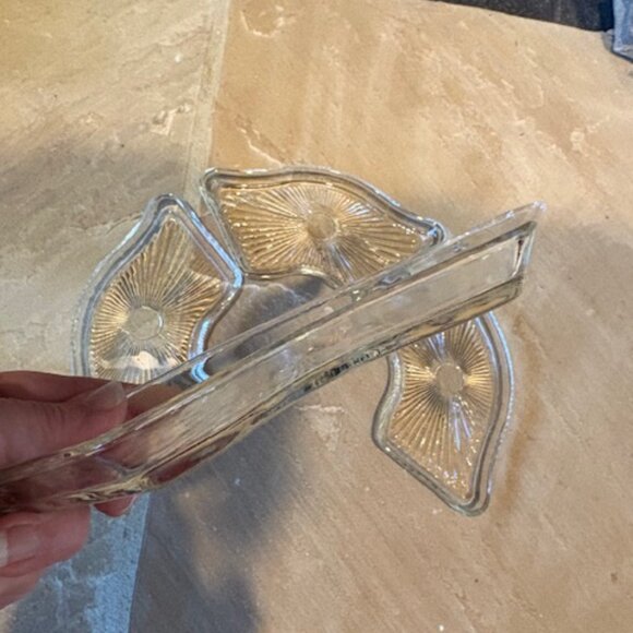 Vintage Set of Four 1950s Molded Glass Fan Pattern Unique Trinket Trays Plates - Picture 4 of 4